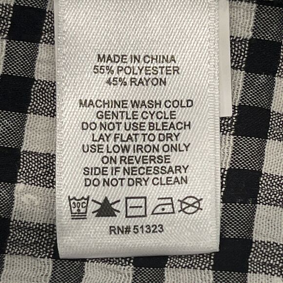 CeCe NEW Black White Gingham Flutter Short Sleeve V Neck Top Size Medium - Picture 12 of 14